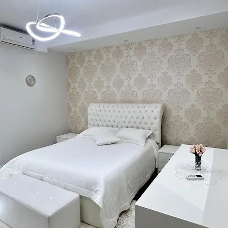 Cozy In * Tirana